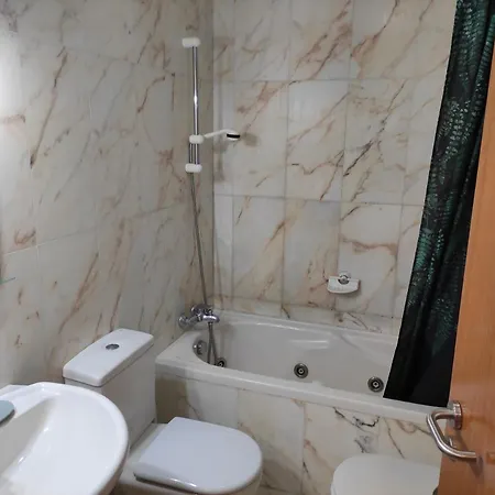 Vinnci Apartments Next Door To Vinnci 5 Star Hotel 別荘 アデヘ
