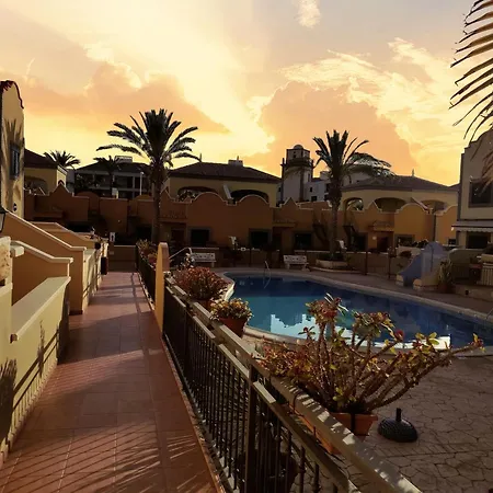 Vinnci Apartments Next Door To Vinnci 5 Star Hotel Holiday home Costa Adeje (Tenerife)